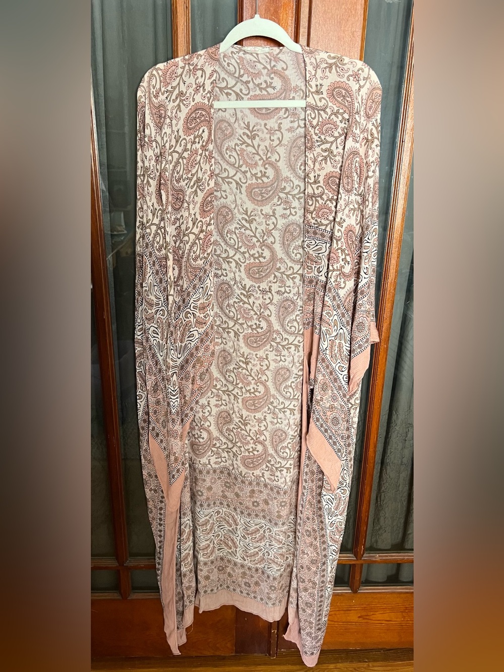 Free People Pink Paisley Kimono Duster Robe Cover Up in Dusty Rose and Cream